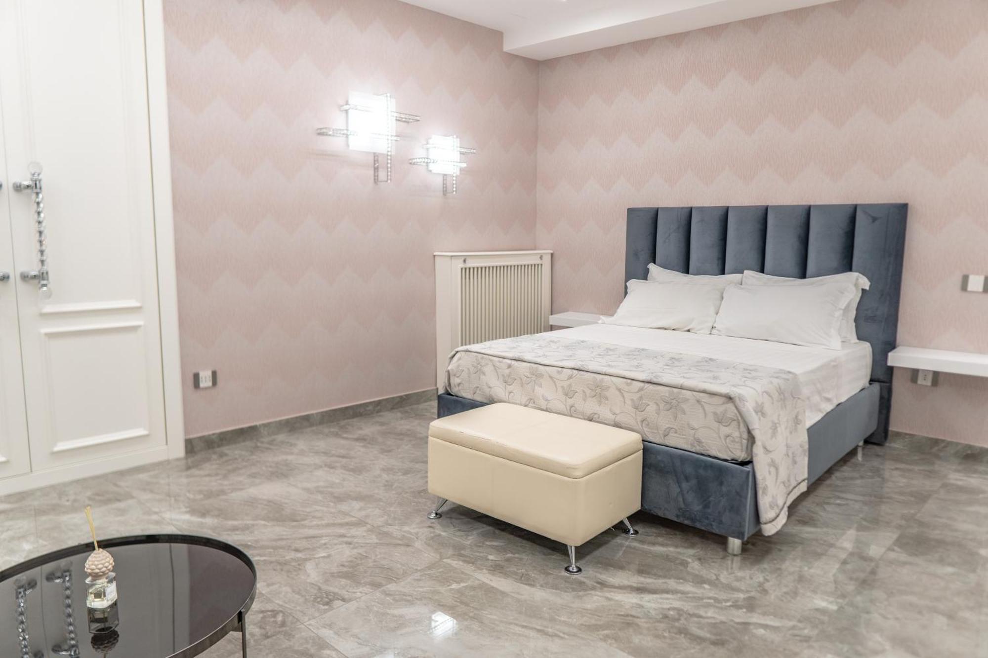 Suite D'Elite Chiaia Neapel Exterior foto